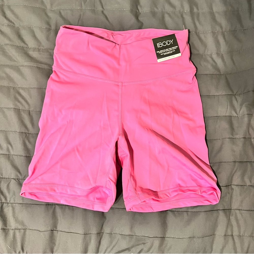 biker shorts